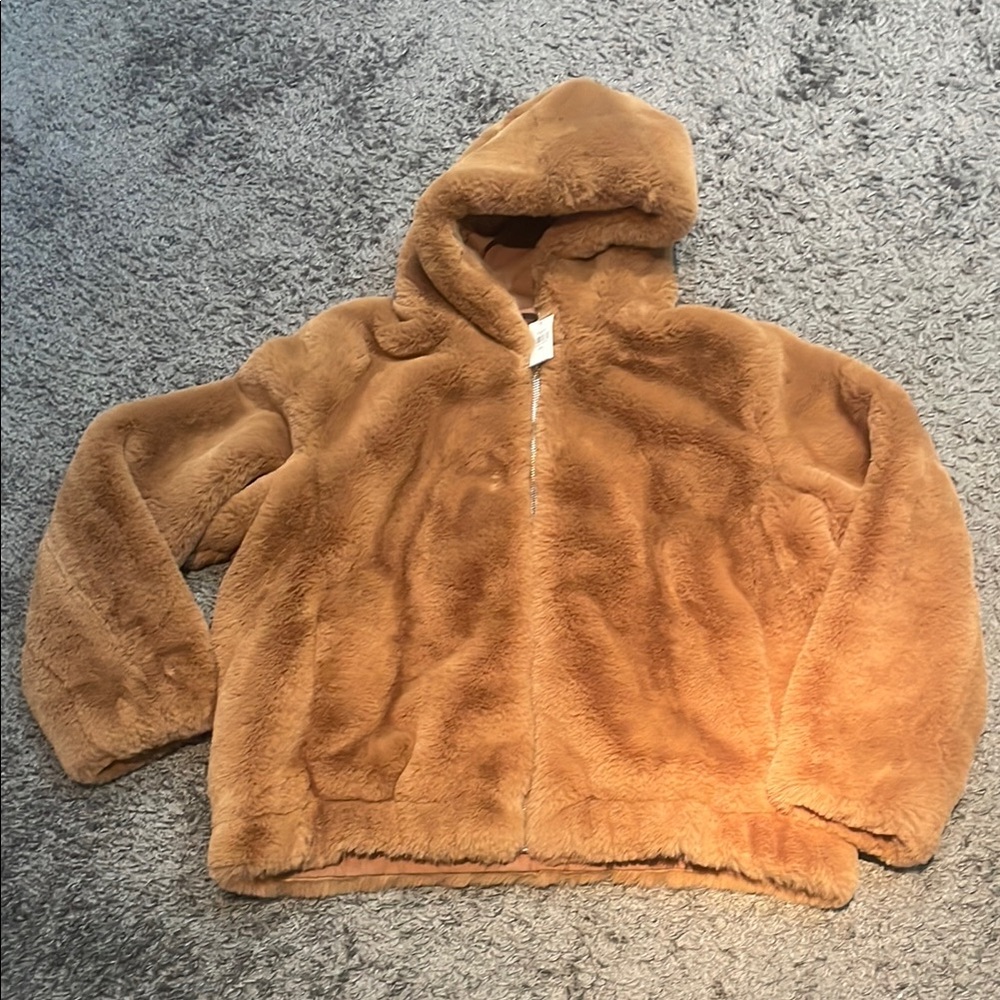 Brand new gap faux fur jacket